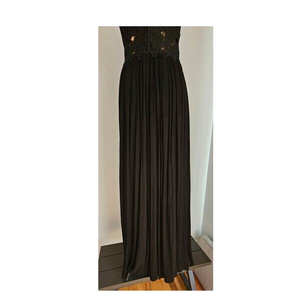 Lulus Black Lace Maxi Dress, This IS Love, Sexy Cutouts Crocheted Trim Sz S New - Picture 11 of 11